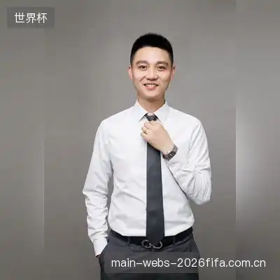 侯凌麟